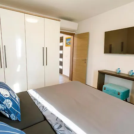 Luxurious In With Sauna 度假居 *