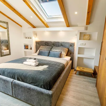 Luxurious In With Sauna *