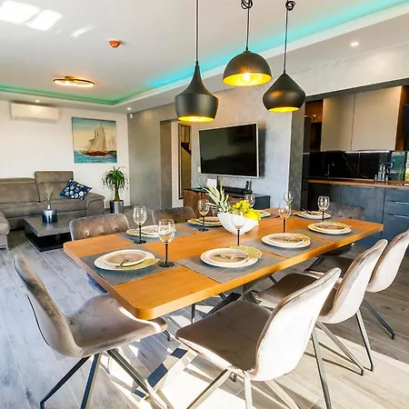 بيت للعطل Luxurious In With Sauna